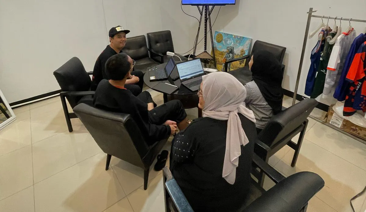 Monthly Meeting at Nakara Activewear