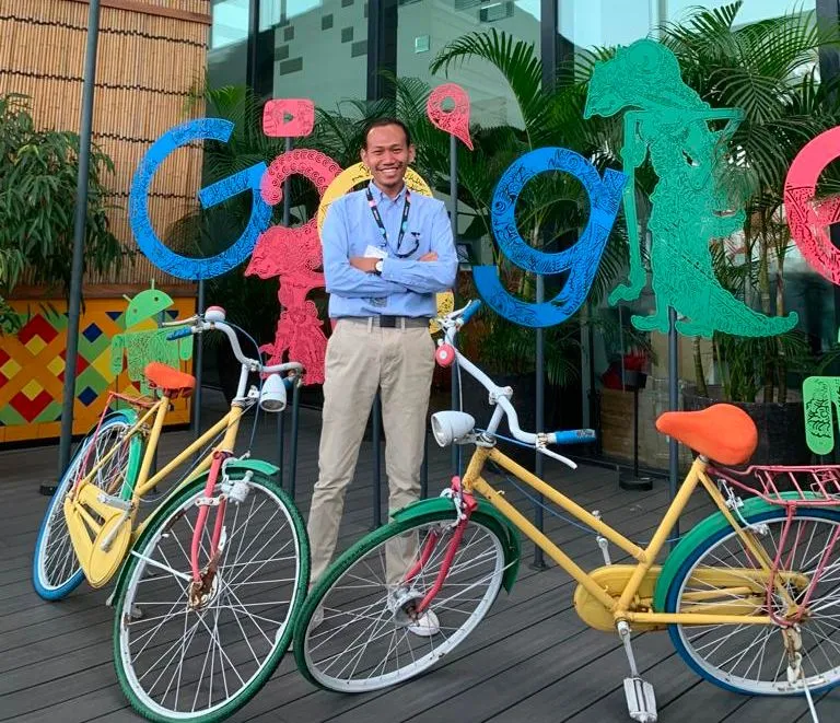 Azzam menghadiri acara di Google