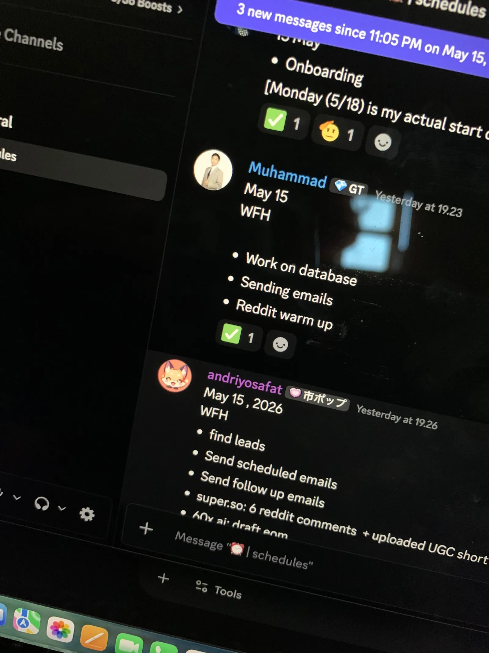 Ritme kerja remote Deni sehari-hari