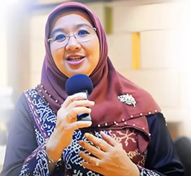 dr. Siti Nadia