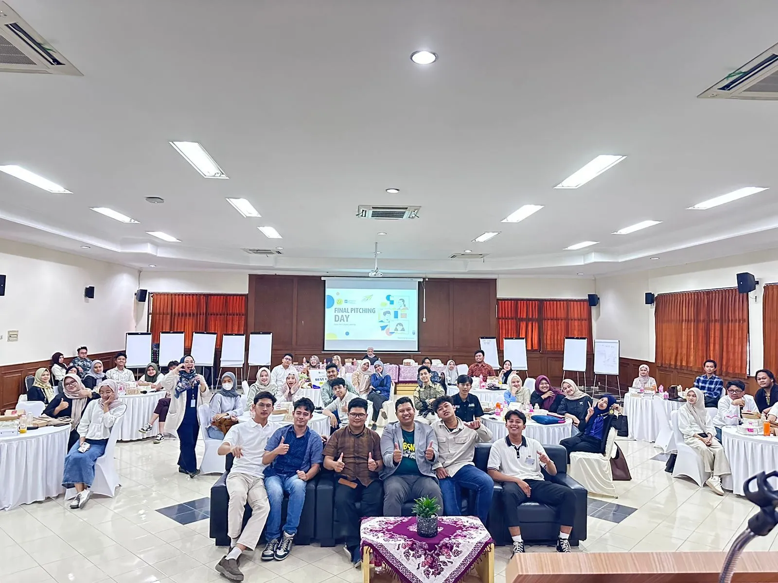 Tentang Universitas Islam Indonesia