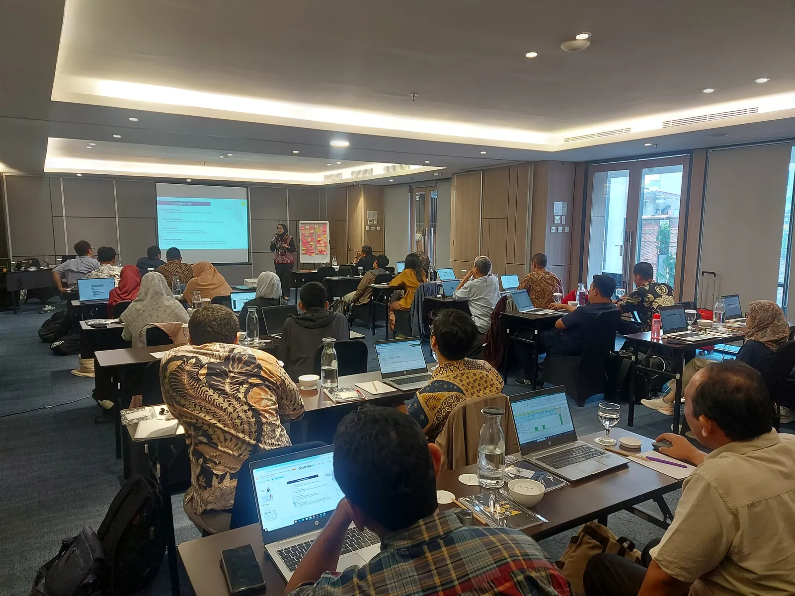 Smart Minds, Strong Minds: Pelatihan AI dan Stress Management untuk DJPPR Kemenkeu outcome 2