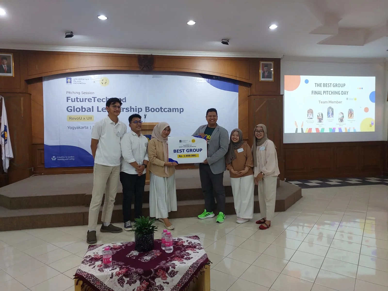 Universitas Islam Indonesia training result 3