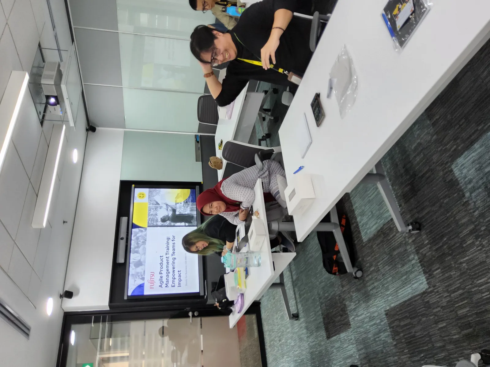 Tentang Fujitsu Indonesia